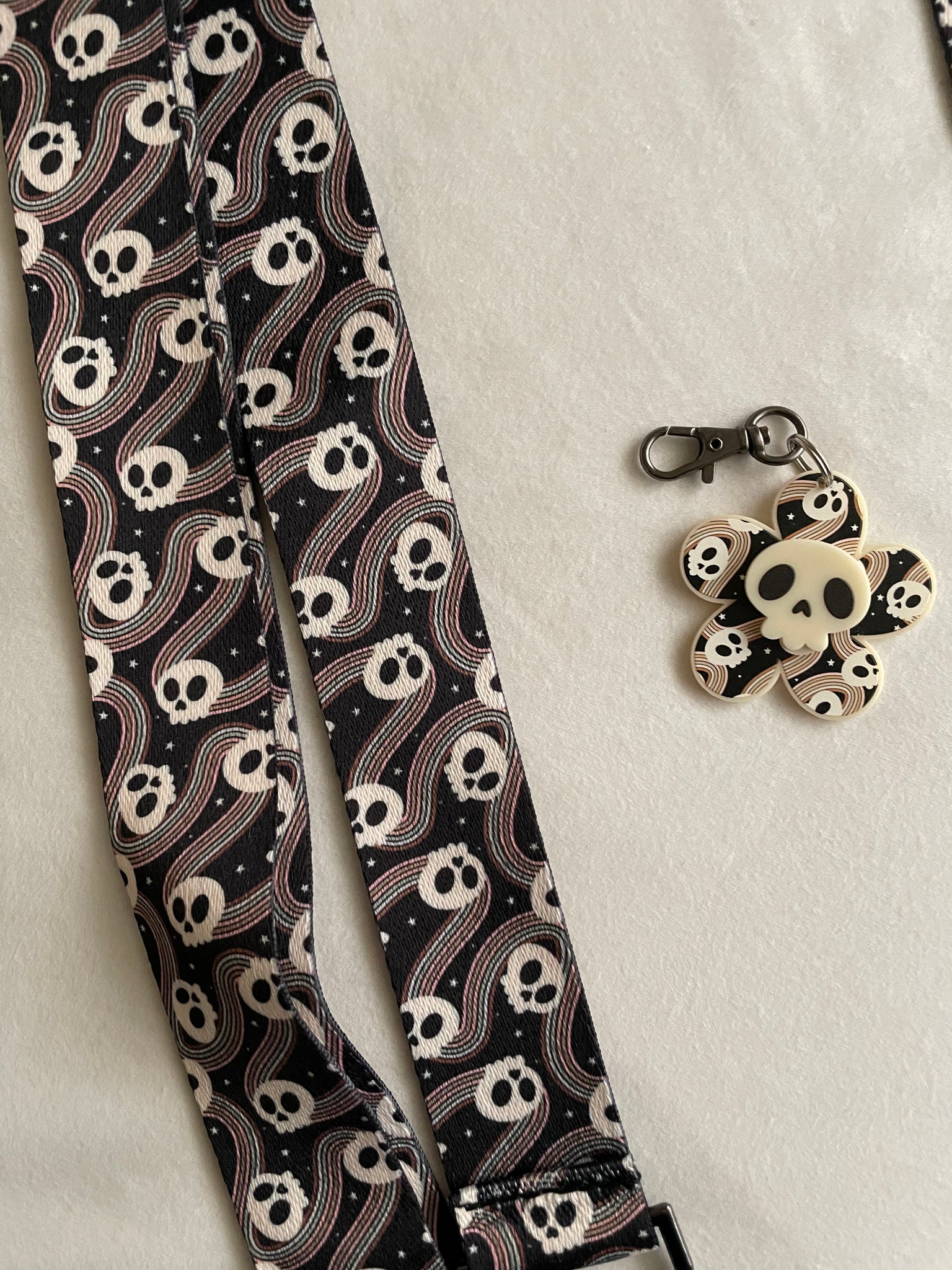 Skull / Skeleton Peace Flower Bag Strap – Reece & Co. By Kiana